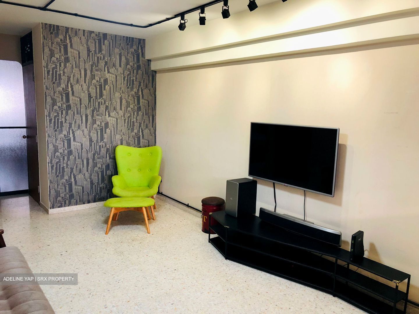 Blk 807 Tampines Polyview (Tampines), HDB 3 Rooms #325876701